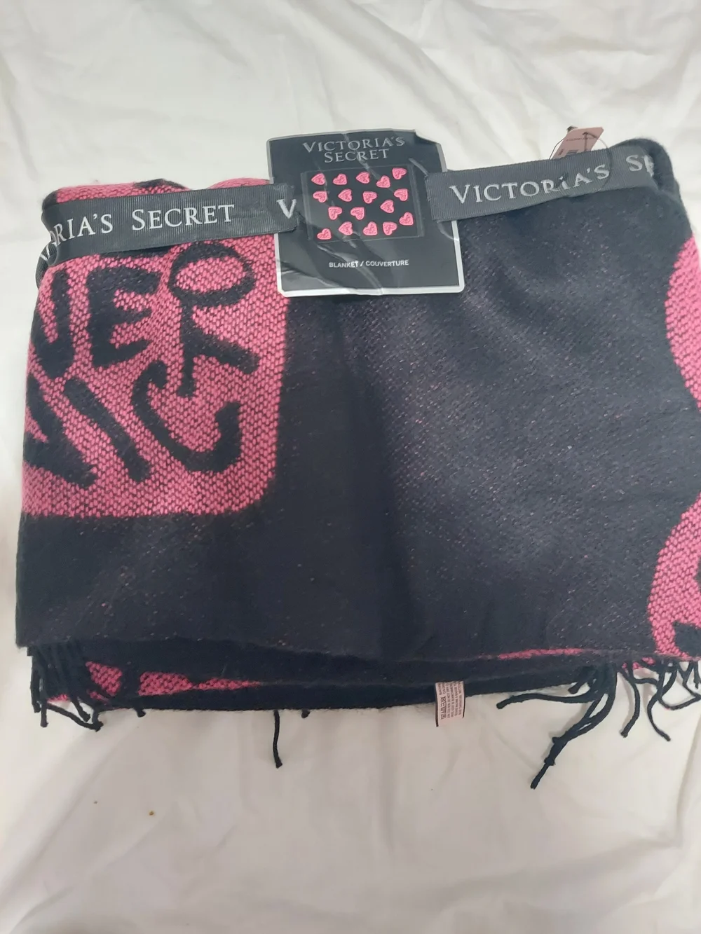 Victoria's Secret Black Friday 2018 Cozy Throw Blanket